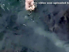 Voyeur stumbled on a beach blowjob