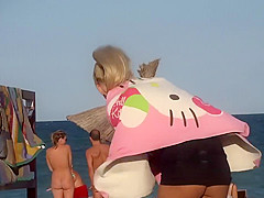 Well tanned and sexy nudist girl