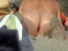 Pretty nudist trimmed pussy