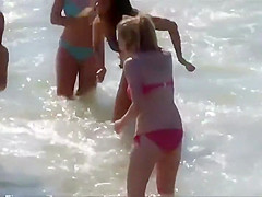 Busty girl accidentally shows nudity