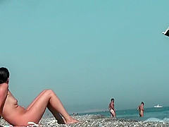 Zooming in on a nicely trimmed pussy