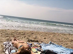 Bikini bridge you want to reach into