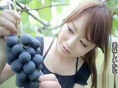This Wench Makes The Hottest Eye Contact While Sucking Cock