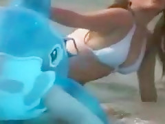Japanese Beach Voyeur