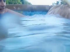 Tribbing Lesbian Teens