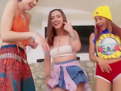 Three Naughty Teen Besties Foursome Sex With Lucky Dude