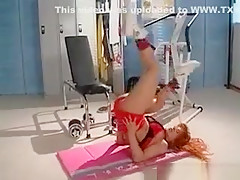 Sexy Redhead Babe Gets Horny Showing Off