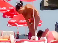 Gender about the beach with pop