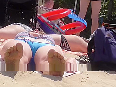 Teen girl pussy lips. Wet panties. Voyeur Ukraine beach