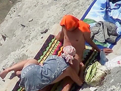 Two Nude Beach Couples Handjobs Voyeur Serie 23