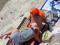 Two Nude Beach Couples Handjobs Voyeur Serie 23