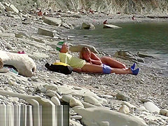 Тrevel - bloger vstretil nudistku. Пublichni minet na plyazhe v Бolgarii. RoleplaysCouples