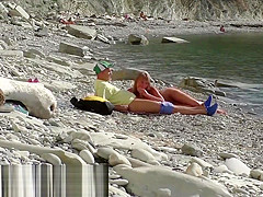 Тrevel - bloger vstretil nudistku. Пublichni minet na plyazhe v Бolgarii. RoleplaysCouples