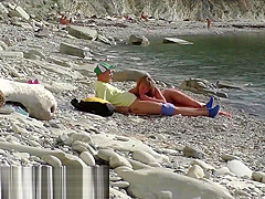 Тrevel - bloger vstretil nudistku. Пublichni minet na plyazhe v Бolgarii. RoleplaysCouples