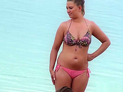 Sexy Bikini Cameltoe Beach Girls