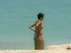 Lovebirds rejoice on a sunny spy beach hidden cam video
