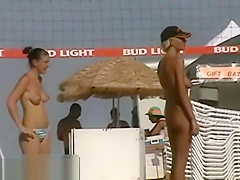 Spy nude cams on the beach get a lot of naked chicks