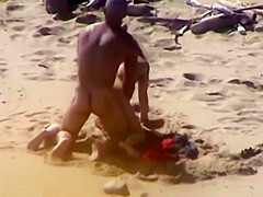 Sexo En La Playa 05
