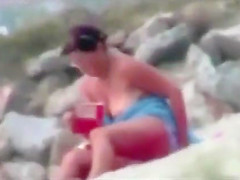 beach bigboobs show
