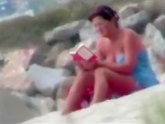 beach bigboobs show