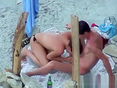Avec Les Beaux Jours Direction La Plage....