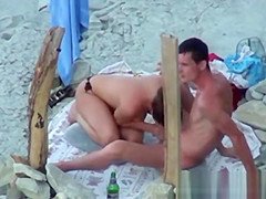 Avec Les Beaux Jours Direction La Plage....