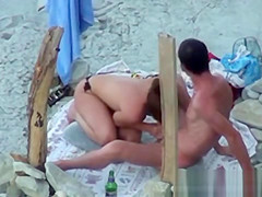 Avec Les Beaux Jours Direction La Plage....