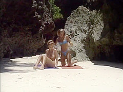 Welcum to licking nude beach