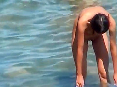 Nudist Women Caught By Voyeur Spycam Pack 1
