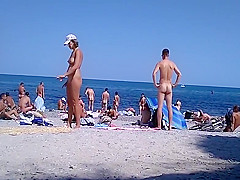 nude teen in the nude beach