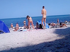 nude teen in the nude beach