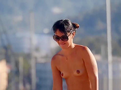 Horny Topless Beach Girls Voyeur Video HD