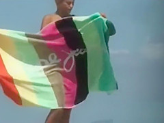 Hidden Camera Records Nice Tits At Nude Beach