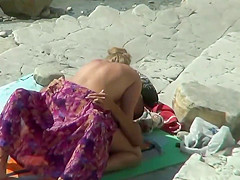 BUTTPLUG OUTDOOR PUBLIC BEACH ORGASM