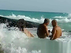 Spy nude cams on the beach get a lot of naked chicks