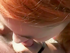 In Kroatien am Strand gefickt