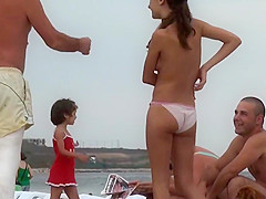 PERFECT BODY teen playing at the beach