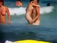 Voyeur hits a nudist beach again