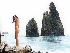 W4B - Sapphira at the beach