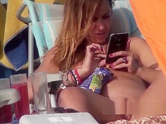 Voyeur Beach Outdoor Naked Milfs Spycam