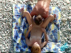Spycam - Teen girl sucking, fucking and 69 on beach - Hidden voyeur cam