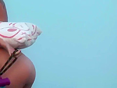 Nudist beach voyeur camera hunting for naked pussies