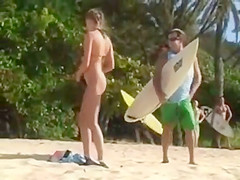 Teen flashing at the beach