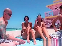 Beuaties Strip Naked At Nude Beach To Show Hot Bodies