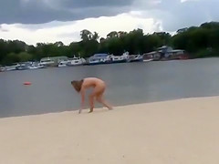 NUDIST BEACH BRINGS THE BEST OUT OF TWO HOT TEENS