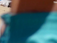 Amazing body Topless on the Beach