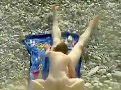 blowjob and cunnilingus, the beach is so sweet