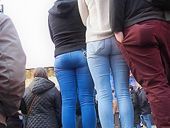 butts on beach 1