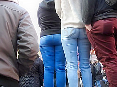 butts on beach 1