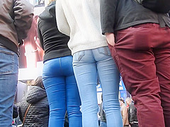 butts on beach 1
